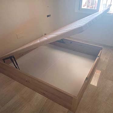 Montaje de canapé abatible