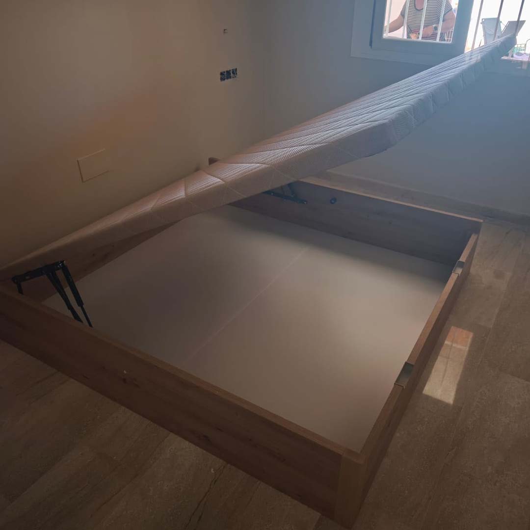 Estructura de canapé abatible montada